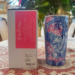 BNWT Lilly Pulitzer Tumbler